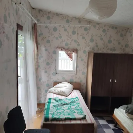 Back To The 80's Hostel